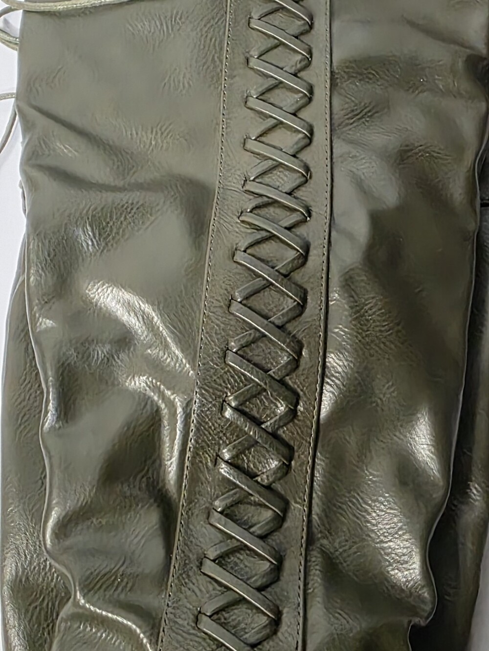 Journee Collection Olive Lace-Up Over-the-Knee Stacked Heel Boots Size 8 - Picture 15 of 15